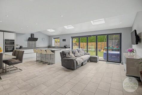 Windermere Road, Wilmslow, SK9 3NH
