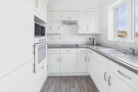 Brampton Way, Portishead, Bristol, BS20