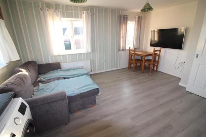 Kitchen/Living Room (Photo 2)