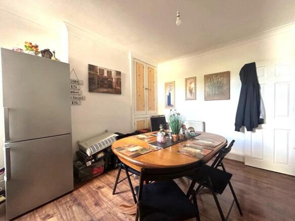 Dining room.jpg