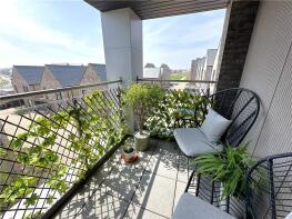 3, 7 Loa Court, Macauley Drive, Eastbourne BN23 5BU