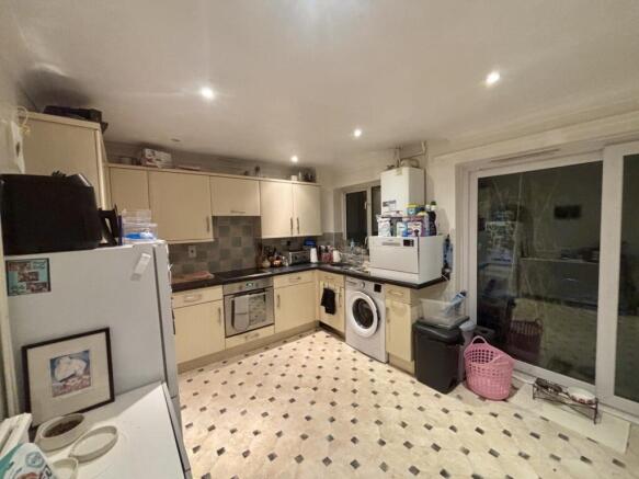 Kitchen 1