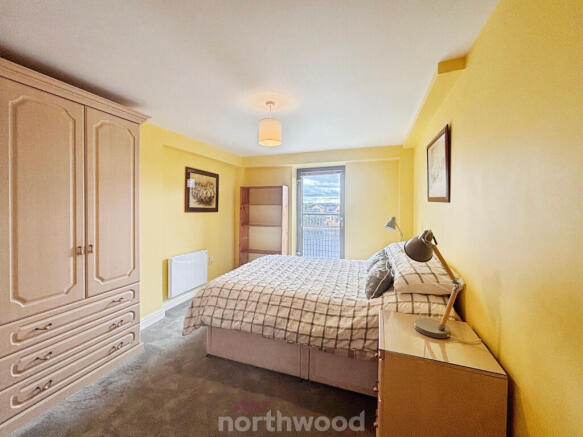 2 bed Flat to rent Image 4