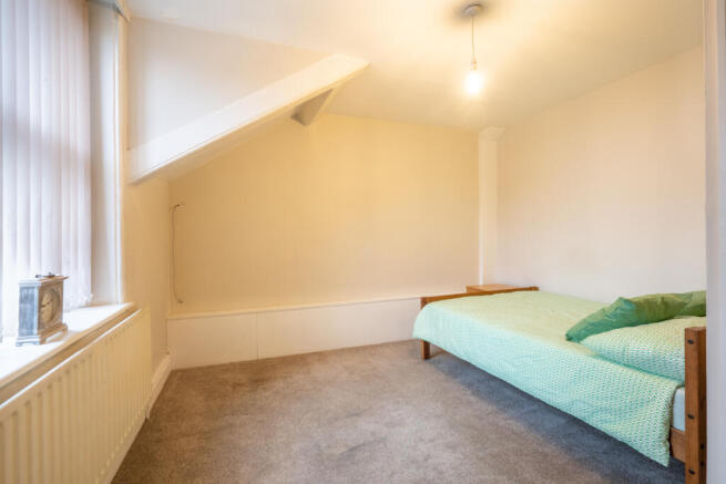 2 bed Flat to rent Image 6