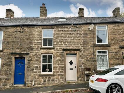 Eaves Knoll Road, New Mills, High Peak