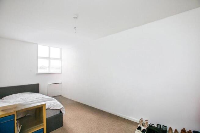 1 bed Flat for sale Image 12