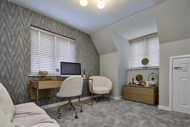 4 bed Detached to rent Image 7