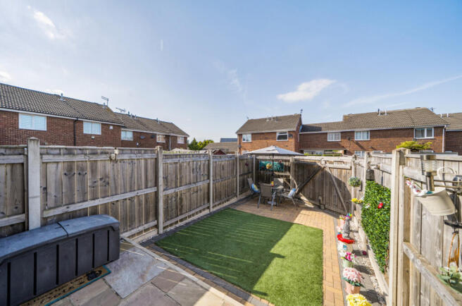 2 bed End of Terrace for sale Image 12