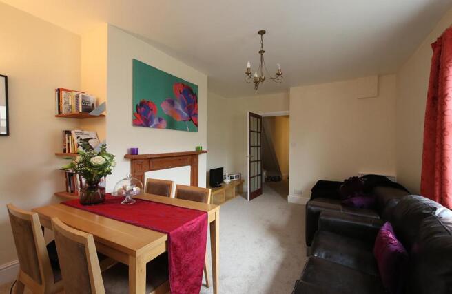 1 Gilestone Rd 1677.JPG