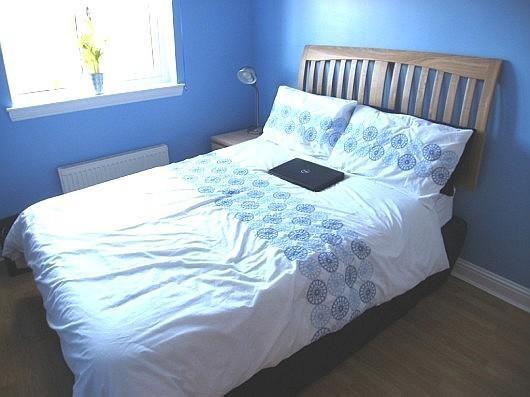 BEDROOM 02 A