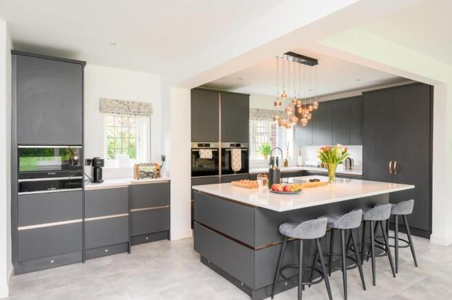 69 Middlecave Road-9.jpg