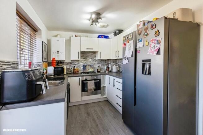 2 bed Semi-Detached for sale Image 10