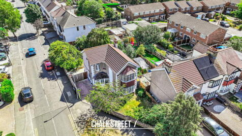 Lee Gardens Avenue, Hornchurch, RM11