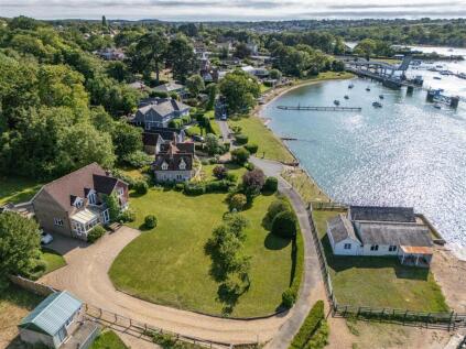 Fishbourne Lane, Ryde, PO33 4EU