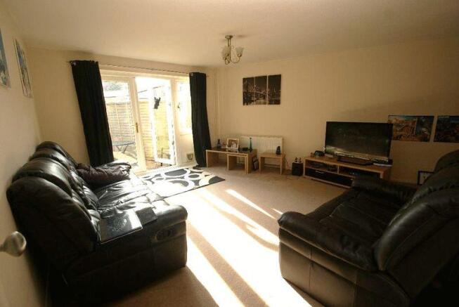 Lounge 2