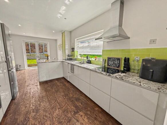 Kitchen / Diner