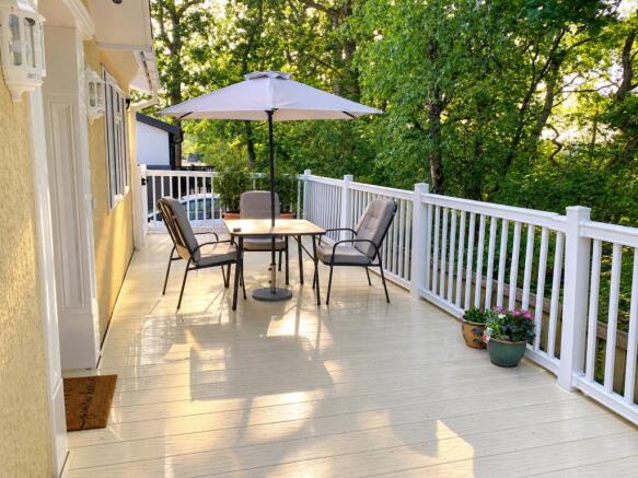Large Deck