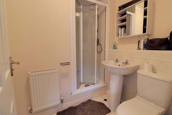 En-Suite Showe...