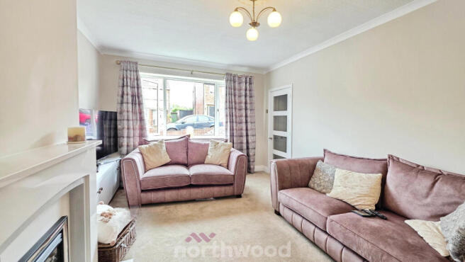 3 bed Semi-Detached for sale Image 11