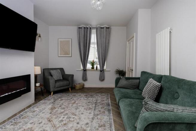 2 bed End of Terrace for sale Image 6