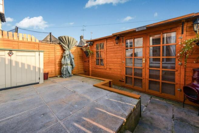 RearYard Summerhouse