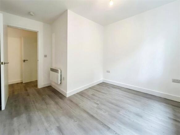 2 bed Apartment for sale Image 9