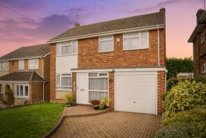 72, Lennox Drive, Wakefield WF2 8LH