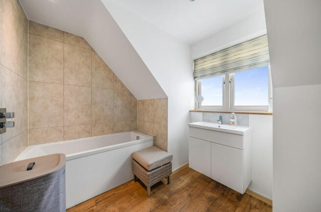 Bedroom 1 En Suite