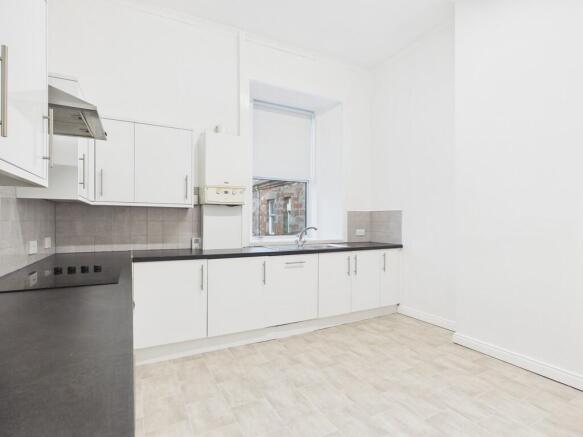 CAM05526G0-PR0103...