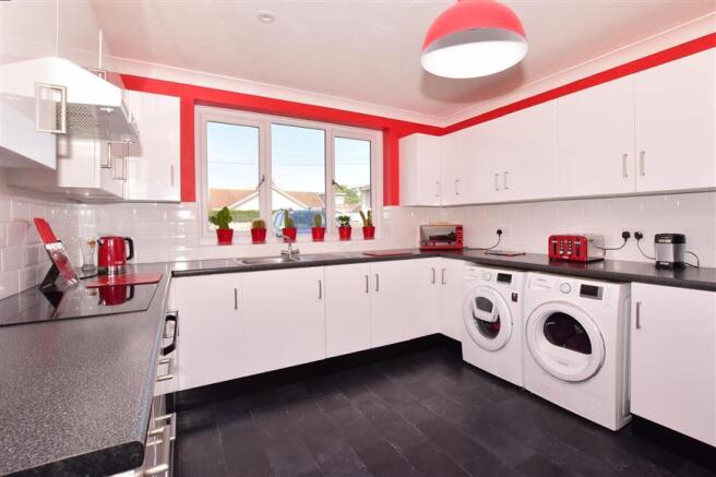 Kitchen/ Breakfast Room