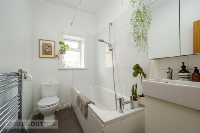 3 bed Terraced for sale Image 10