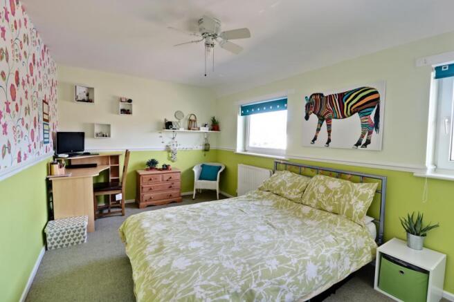 Bedroom 2 (Double)