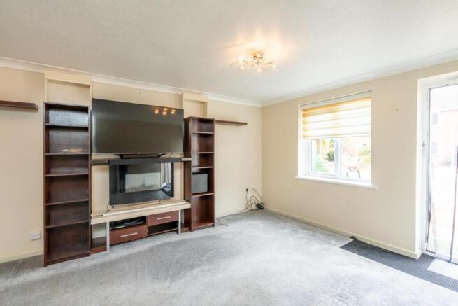 Lounge - Image 1.jpg