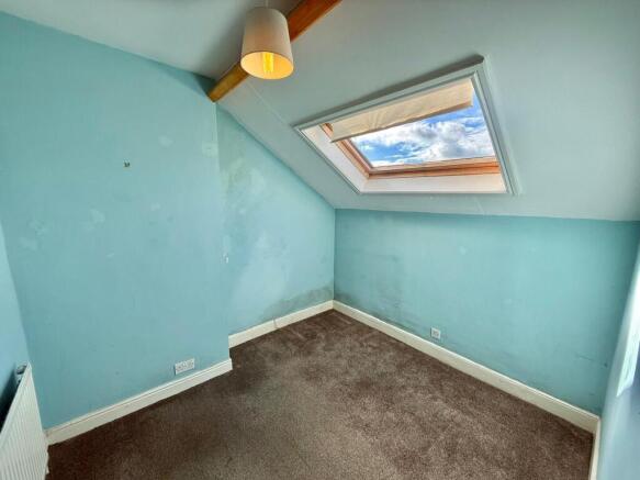 3 bed Terraced for sale Image 10