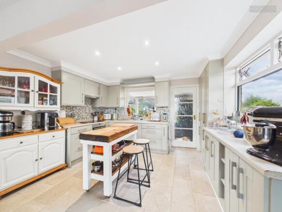 Kitchen/Living/Dining Area