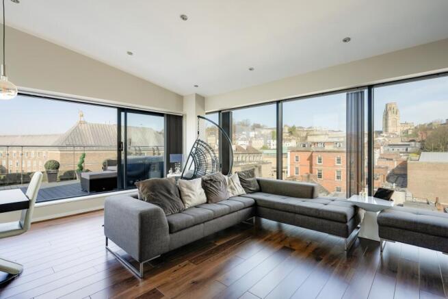 Living Room ()