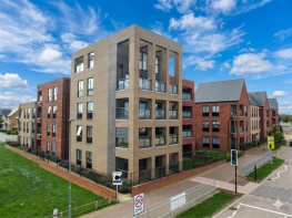 Flat 8, 327 Highland House, Barrosa Way, Whitehouse, Milton Keynes MK8 1BZ