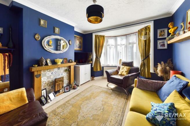 Sitting Room (2).jpg
