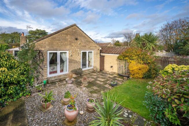 3 bed Bungalow for sale Image 12