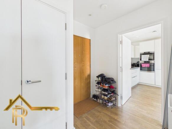 CAM03016G0-PR0050-STILL014