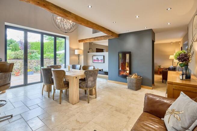 3 bed House for sale Image 6