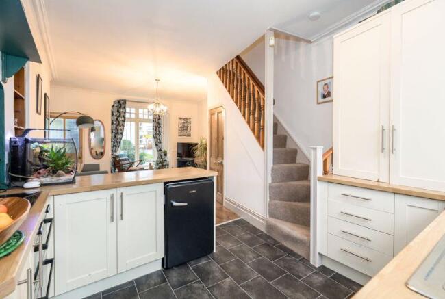 Kitchen Lounge
