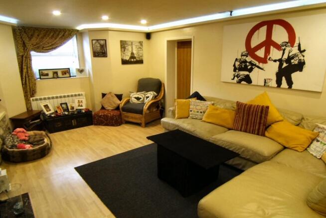 Open plan lounge