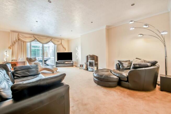 2 bed Bungalow for sale Image 4