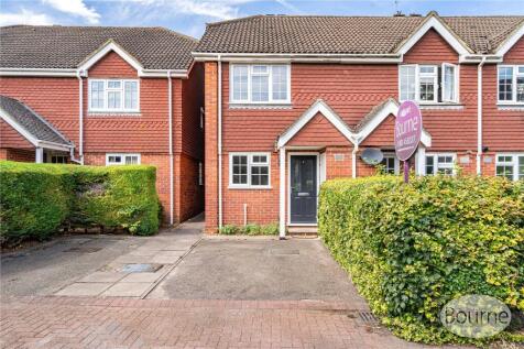 Chesham Mews, Guildford, Surrey, GU1
