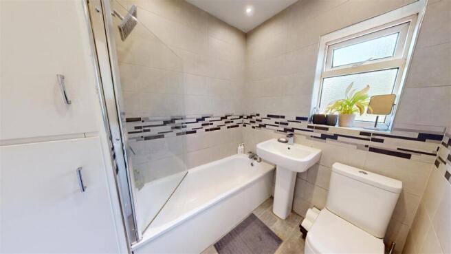 3 bed Semi-Detached for sale Image 10