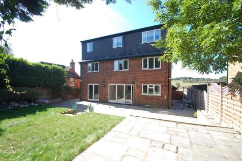 Amersham Road, Chalfont St. Peter, Buckinghamshire, SL9