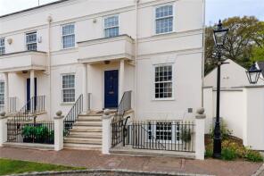 9, Seaton Close, London SW15 3TJ