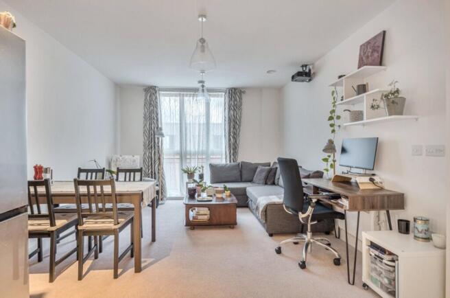 1375921-3-6909d7b...