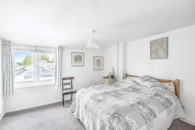 Bedroom.jpg
